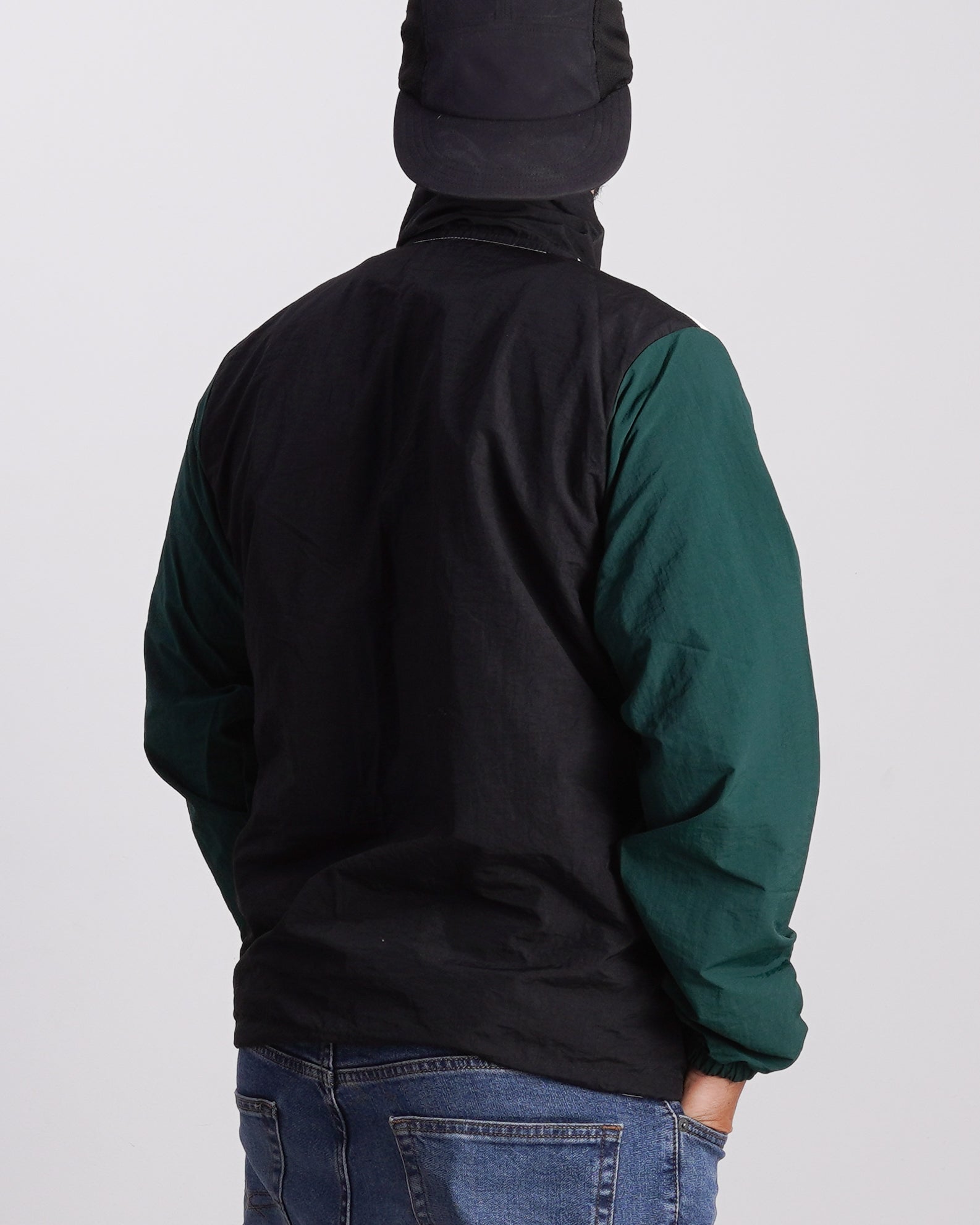 Windbreaker - INO