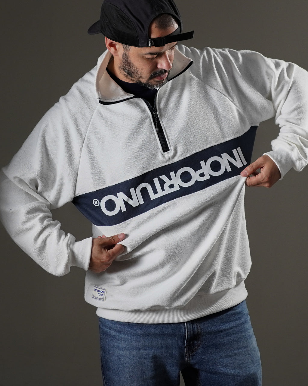 Sweatshirt - Signature