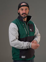 Windbreaker - Jade, cortaviento de INOPORTUNO. Foto 5 de 9