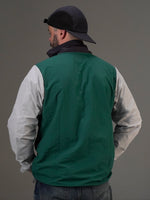 Windbreaker - Jade, cortaviento de INOPORTUNO. Foto 6 de 9