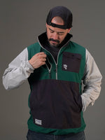 Windbreaker - Jade, cortaviento de INOPORTUNO. Foto 4 de 9