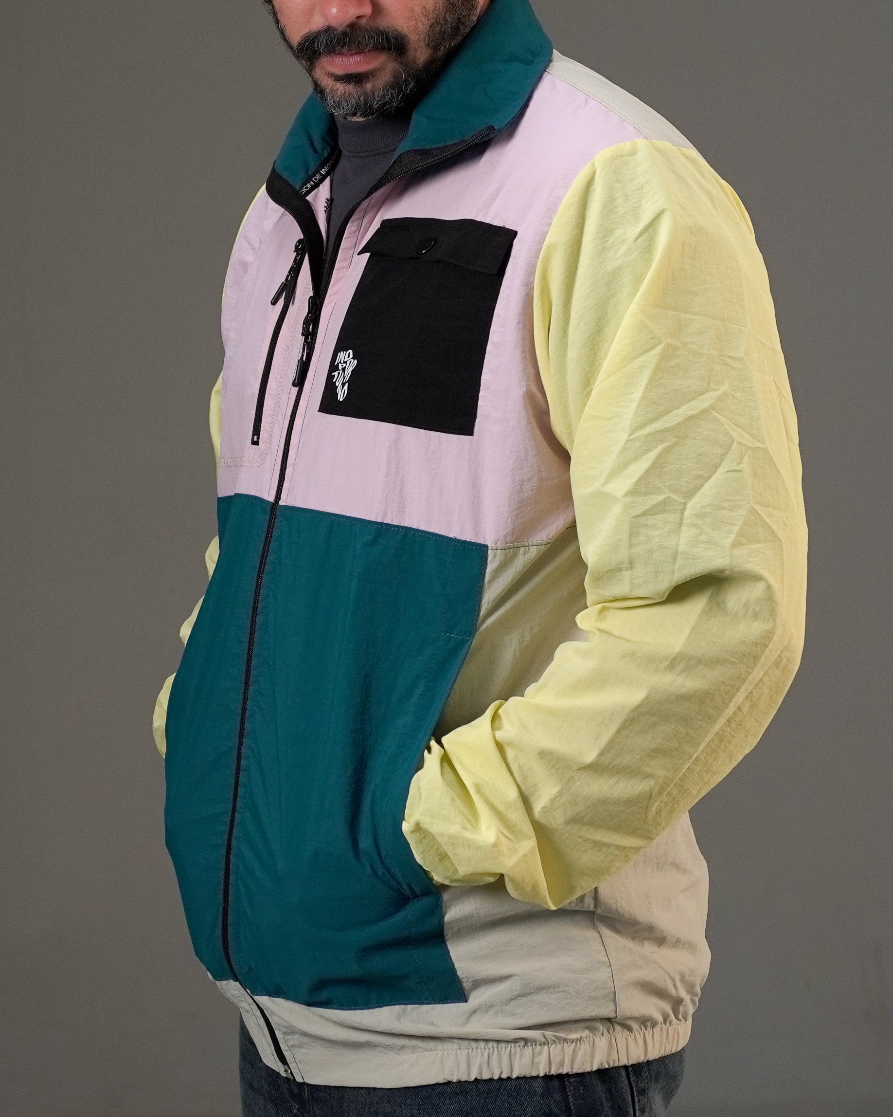 Windbreaker - Teysa, casaca cortaviento de INOPORTUNO. Foto 4 de 8