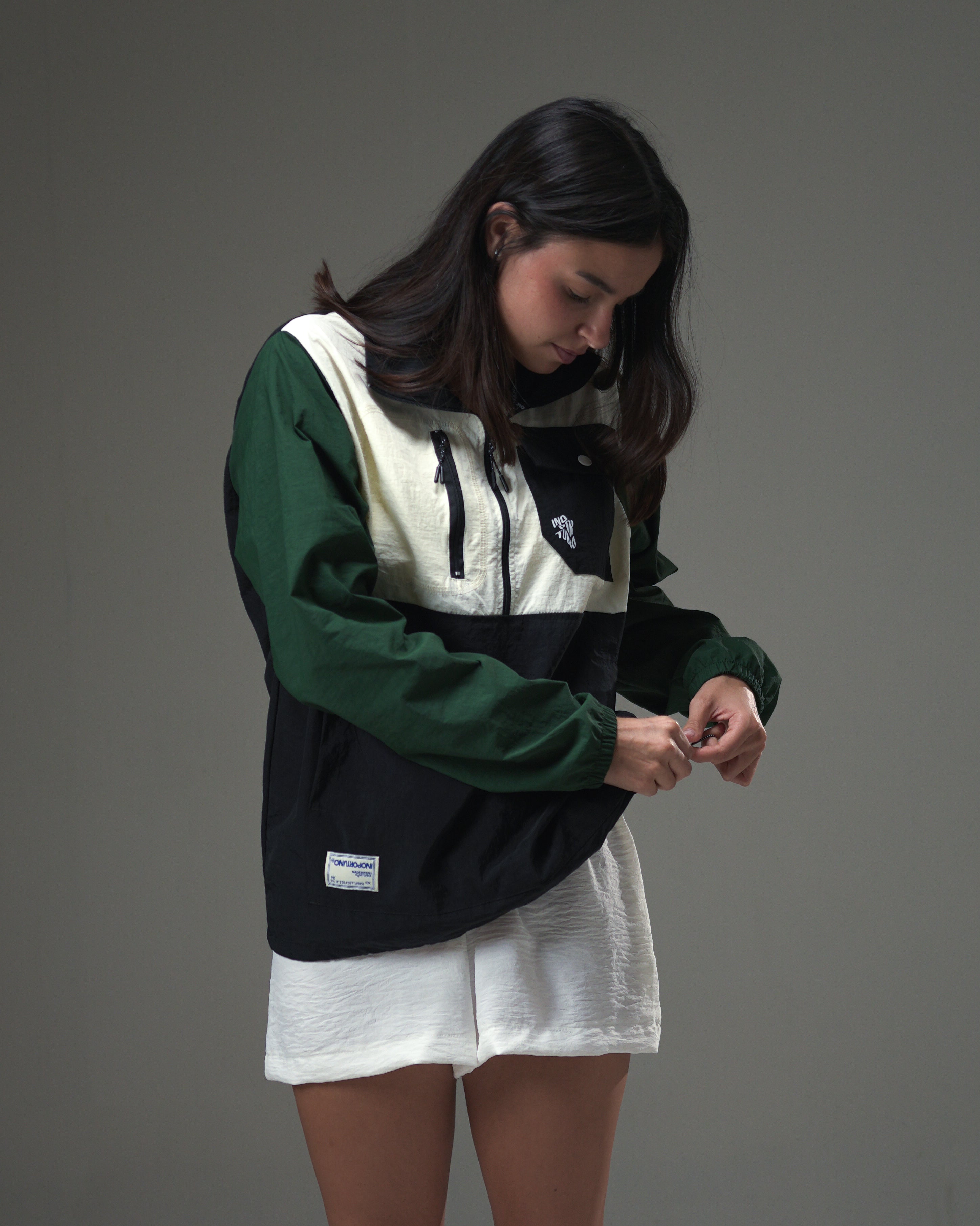 Windbreaker - INO