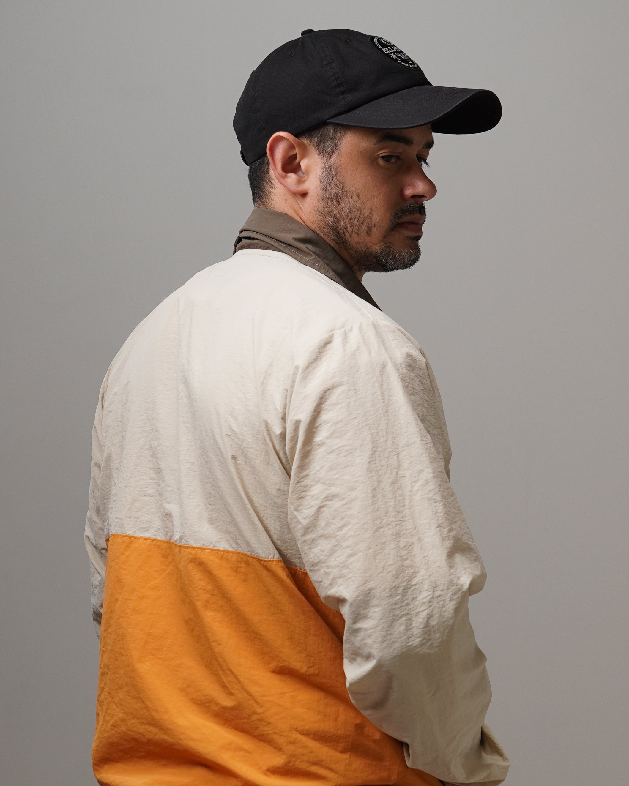 Windbreaker - Kai, cortaviento de INOPORTUNO. Foto 11 de 11