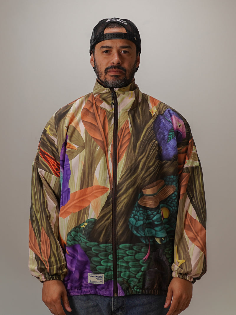 Jacket Bag - Jungle ft. Monks, cortaviento de INOPORTUNO. Foto 1 de 13