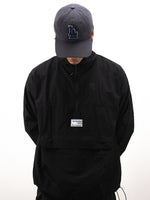 Windbreaker Big Pocket - Black, casaca cortaviento de INOPORTUNO. Foto 1 de 5