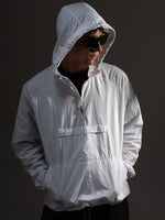 Windbreaker Hoodie - White, casaca cortaviento de INOPORTUNO. Foto 10 de 10